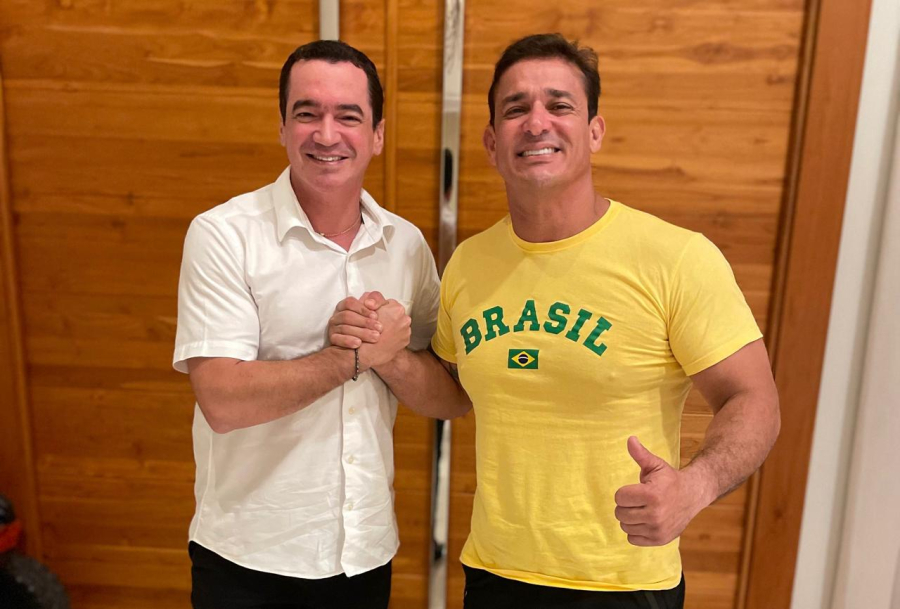Pré-candidato a deputado federal, Divino Bethânia sela aliança com Alexandre Guimarães em Araguaína