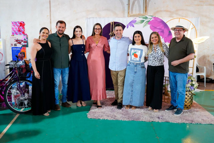 Primeira-dama Bárbara Gomes e prefeito David Bento promovem grande festa em homenagem ao Dia das Mães em Bielândia