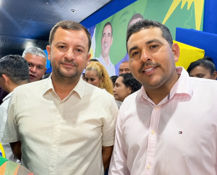 Prefeitos de Filadélfia e Babaçulândia declaram apoio a Vicentinho Júnior e Amélio Cayres durante lançamento de pré-campanha