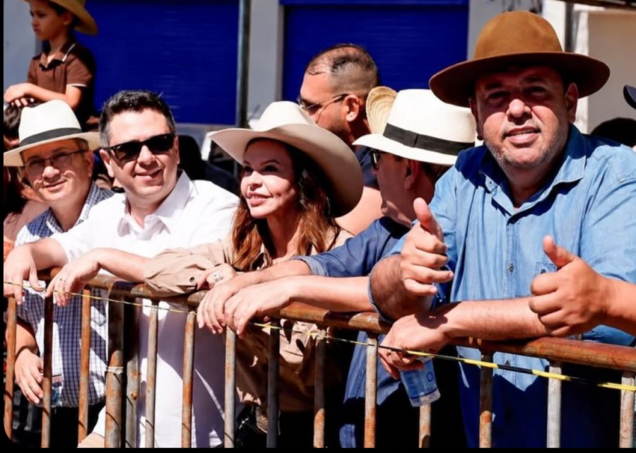 Senadora Dorinha participa da tradicional Cavalgada de Araguaína ao lado de lideranças políticas e reforça apoio à cultura regional