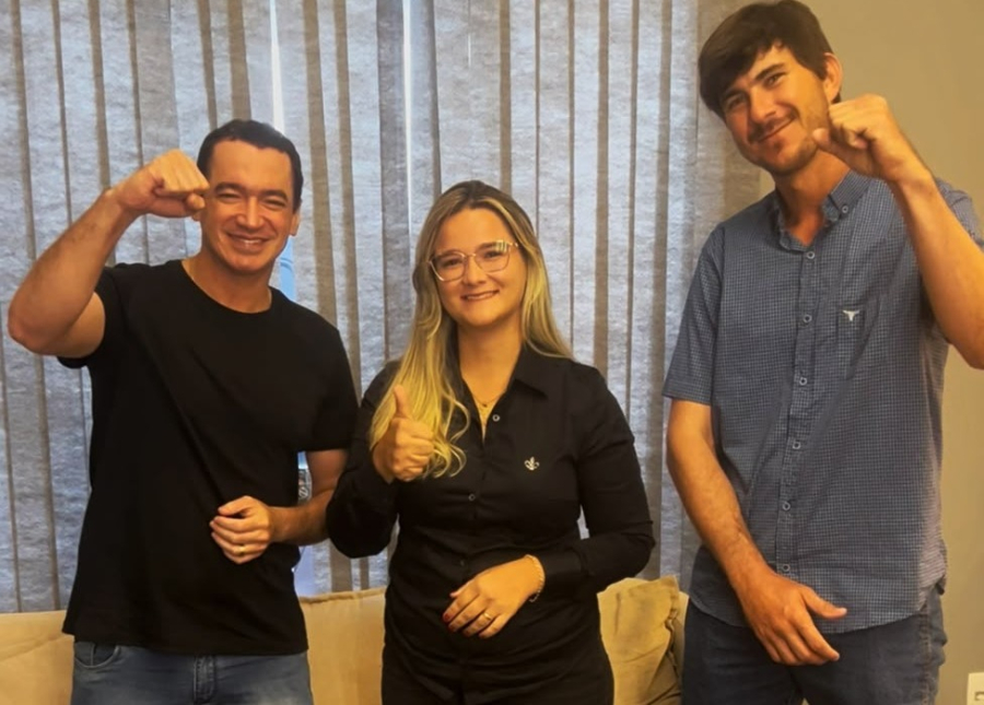 Prefeita Thaynara de Melo e mais 8 vereadores de Alvorada declaram apoio à candidatura de Alexandre Guimarães ao Senado